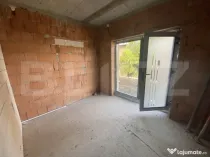 Apartament cu 3 camere, 40 mp, decomandat, zona Porolissum