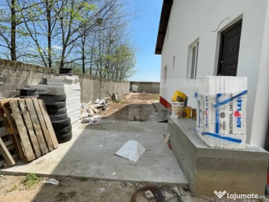 Casa Ghercesti, P+M, 262 mp, deschidere 32.93m, teren 1062 m