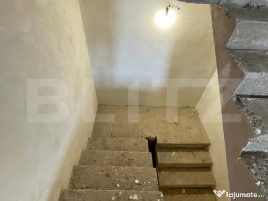 Casa Ghercesti, P+M, 262 mp, deschidere 32.93m, teren 1062 m