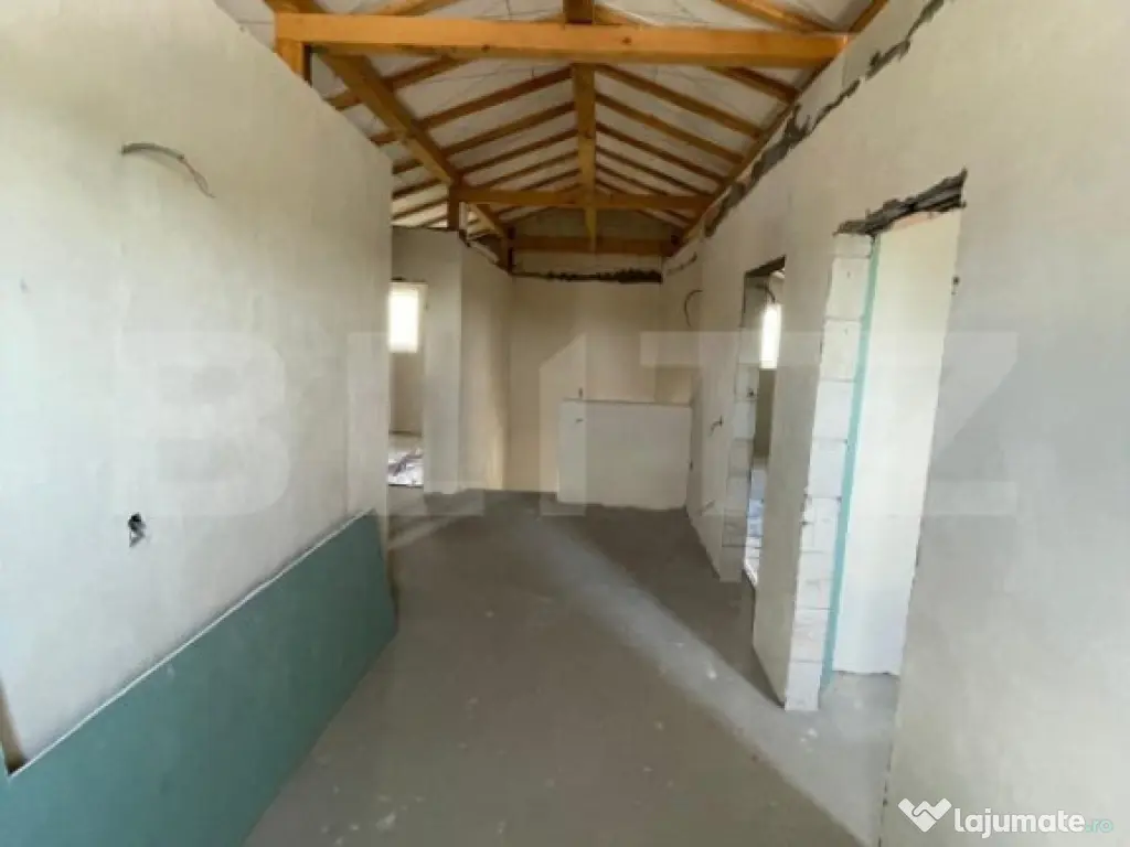 Casa Ghercesti, P+M, 262 mp, deschidere 32.93m, teren 1062 m