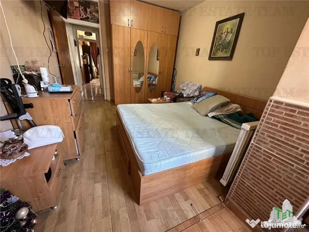 Apartament 3 camere de langa metrou zona Aviatiei Bucuresti