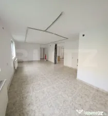 Spatiu comercial de vanzare, 85 mp, zona Decebal