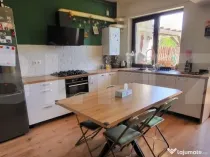 Apartament cu 3 camere, 98 mp, cu gradina de 281 mp, zona St