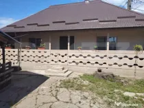 Casă de vânzare, plată in rate, cu 3 camere, 105 mp, zona