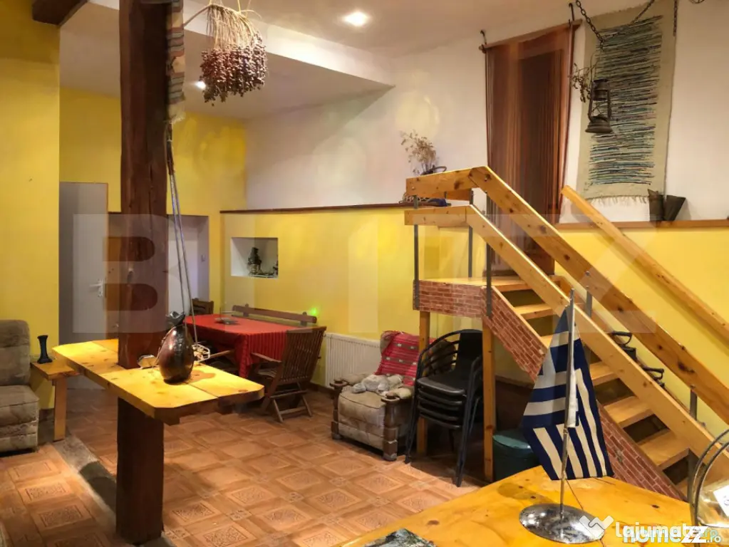 Proprietate cu 2 corpuri de clădire – ideală pentru pens - Zarnesti (Brasov)