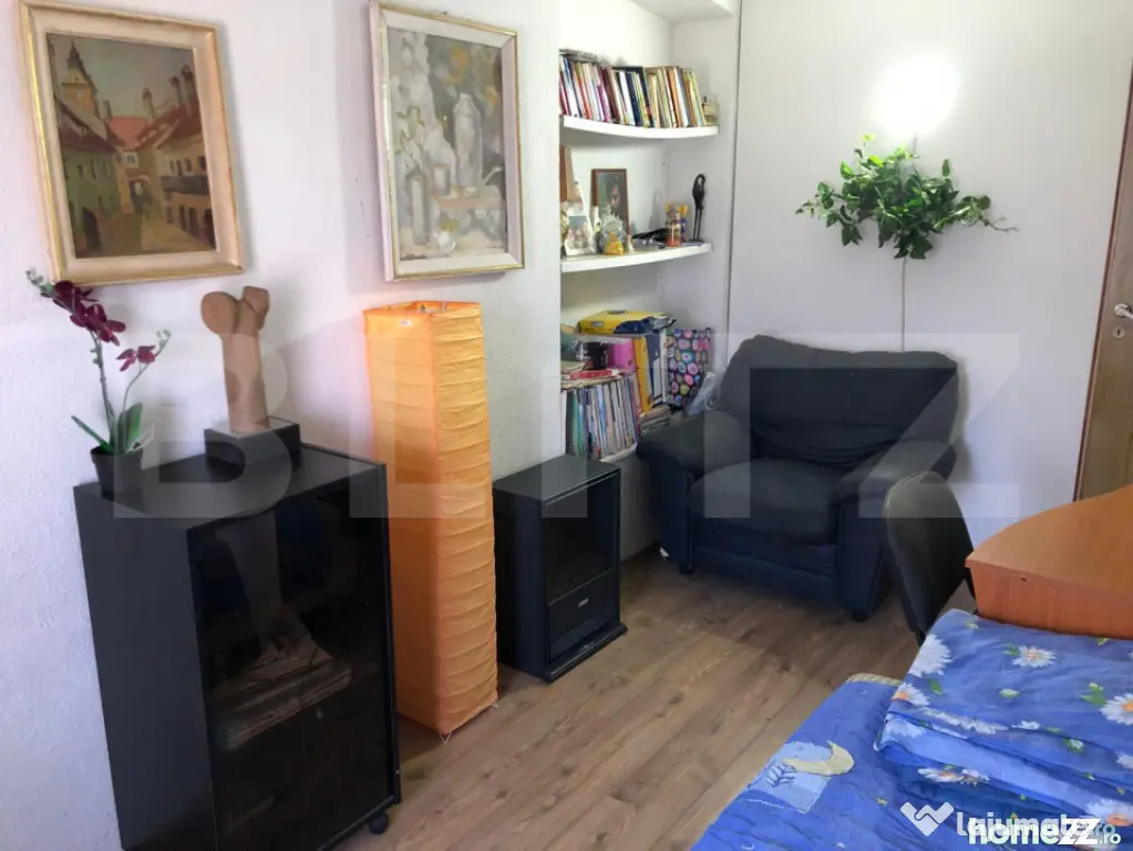 Proprietate cu 2 corpuri de clădire – ideală pentru pens - Zarnesti (Brasov)