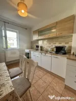Apartament de vanzare, total decomandat, cu 4 camere, 79 mp,