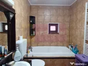 Săbăreni, casă 2011, P+M 4 camere + dependințe, curte... 