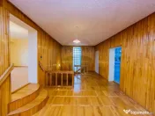 Casă de închiriat lângă parc – potrivită pentru ce... 