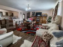 Casa de vanzare, cu 4 camere, 300 mp, zona exterior sud