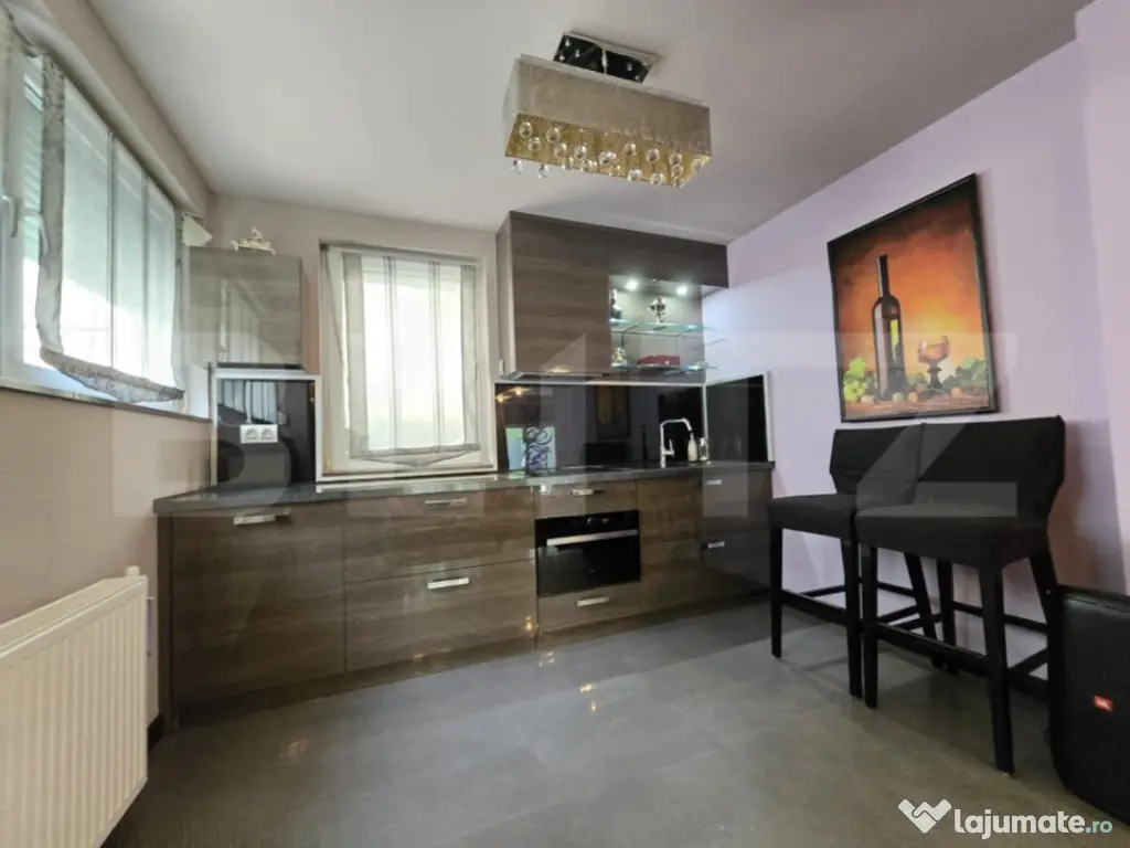 Casa solida, individuala si elegant amenajata la vanzare in