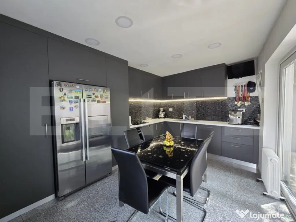 Casa solida, individuala si elegant amenajata la vanzare in