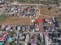 Teren str LIVEZILOR III -702mp