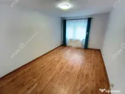 Apartament renovat cu 3 camere 2 bai si pivnita in Sibiu 