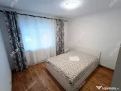 Apartament renovat cu 3 camere 2 bai si pivnita in Sibiu 