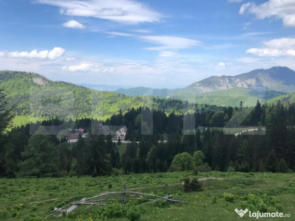 De vanzare, teren intravilan 10.000mp, Predeal