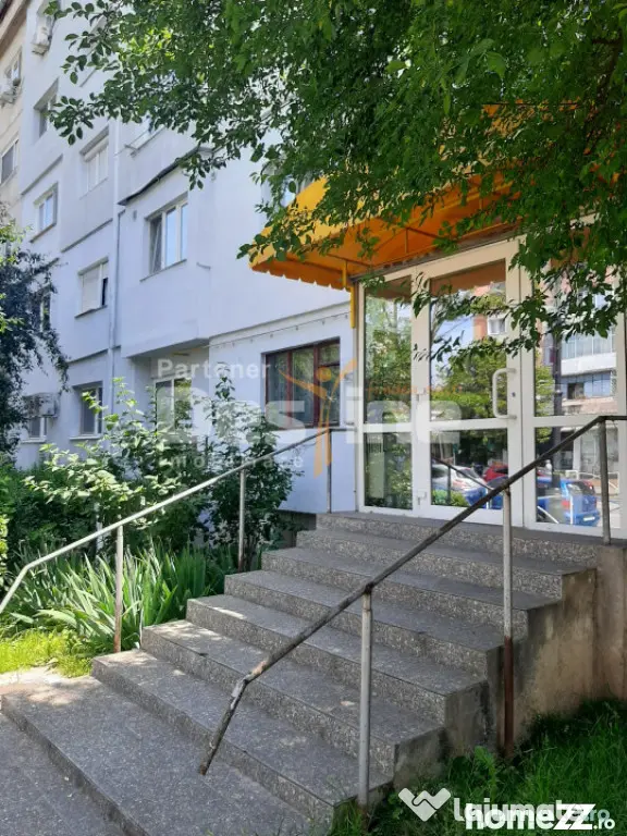 Vanzare Spatiu comercial
