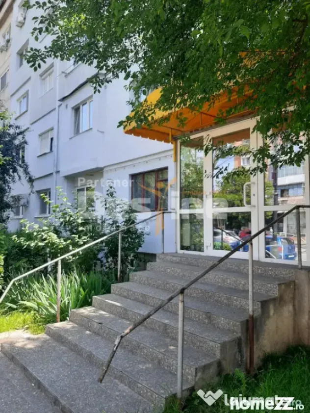 Vanzare Spatiu comercial