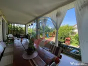 CASA DEOSEBITA APROAPE DE PROMENADA IN EUROCARTIER 