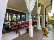 CASA DEOSEBITA APROAPE DE PROMENADA IN EUROCARTIER 