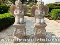 Set doi îngerași cu soclu, galben antichizat, model S4-S27.