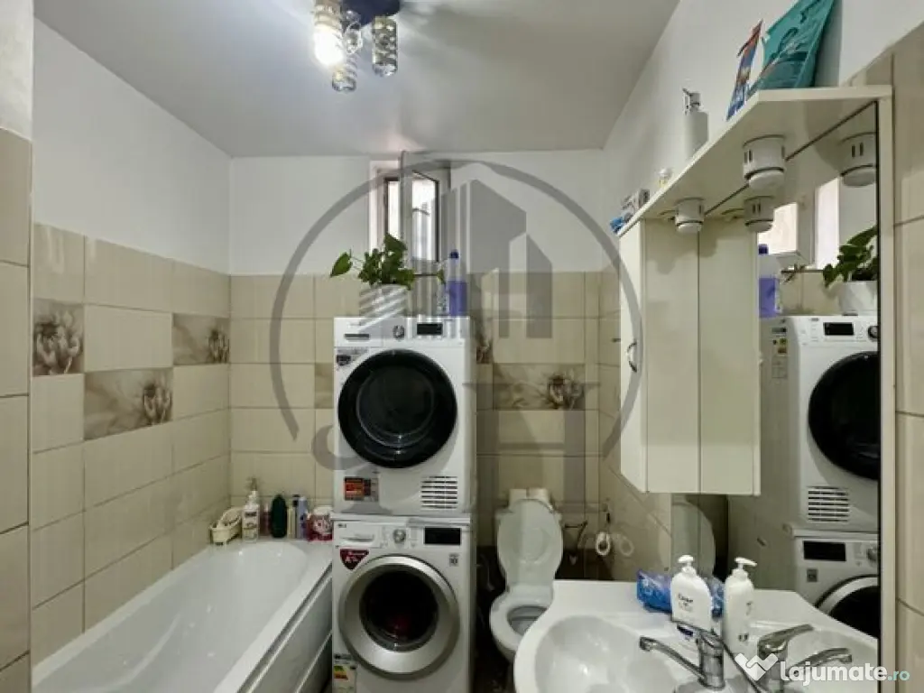 Apartament 3 camere de vanzare Constanta, Bd. Ferdinand