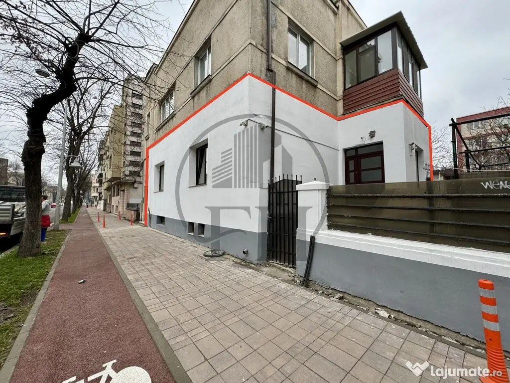 Apartament 3 camere de vanzare Constanta, Bd. Ferdinand