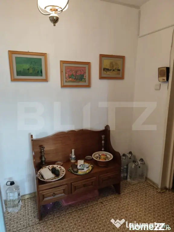 Apartament cu 4 camere, 88 mp, etaj intermediar, pe B-dul Da - Oradea (Bihor)