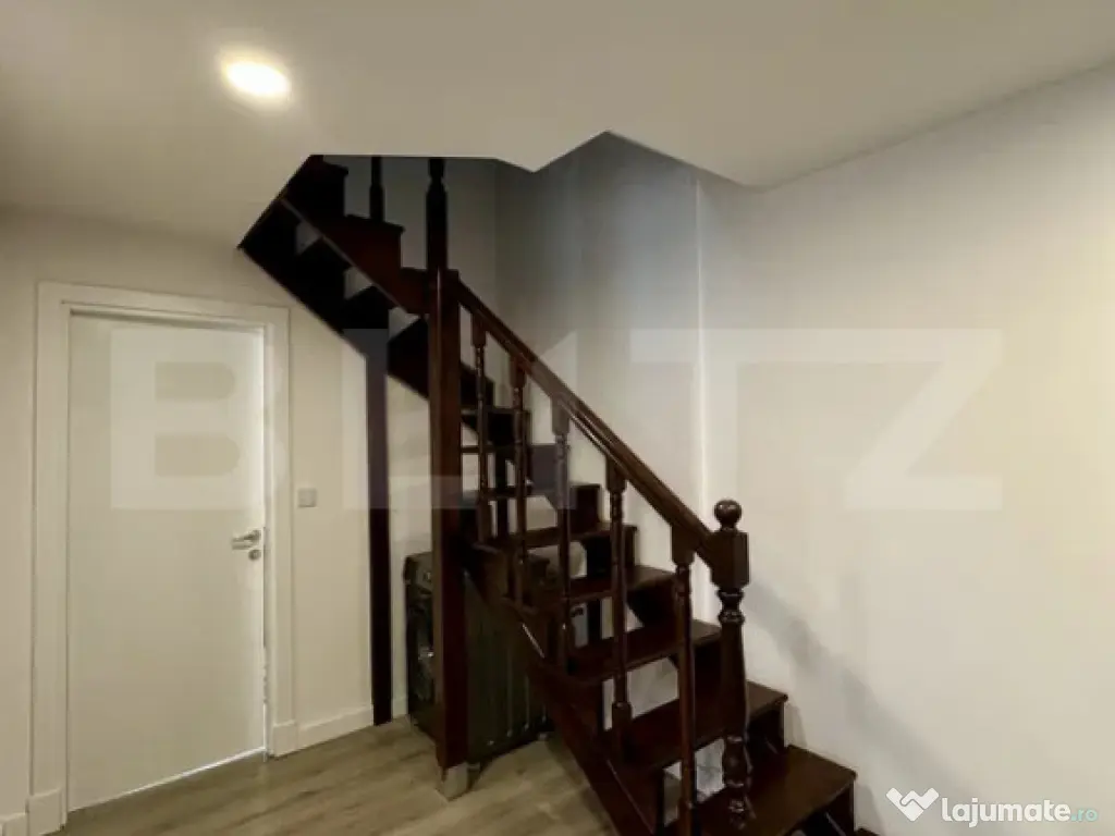 Apartament cu 4 camere, 79 mp utili, zona Closca