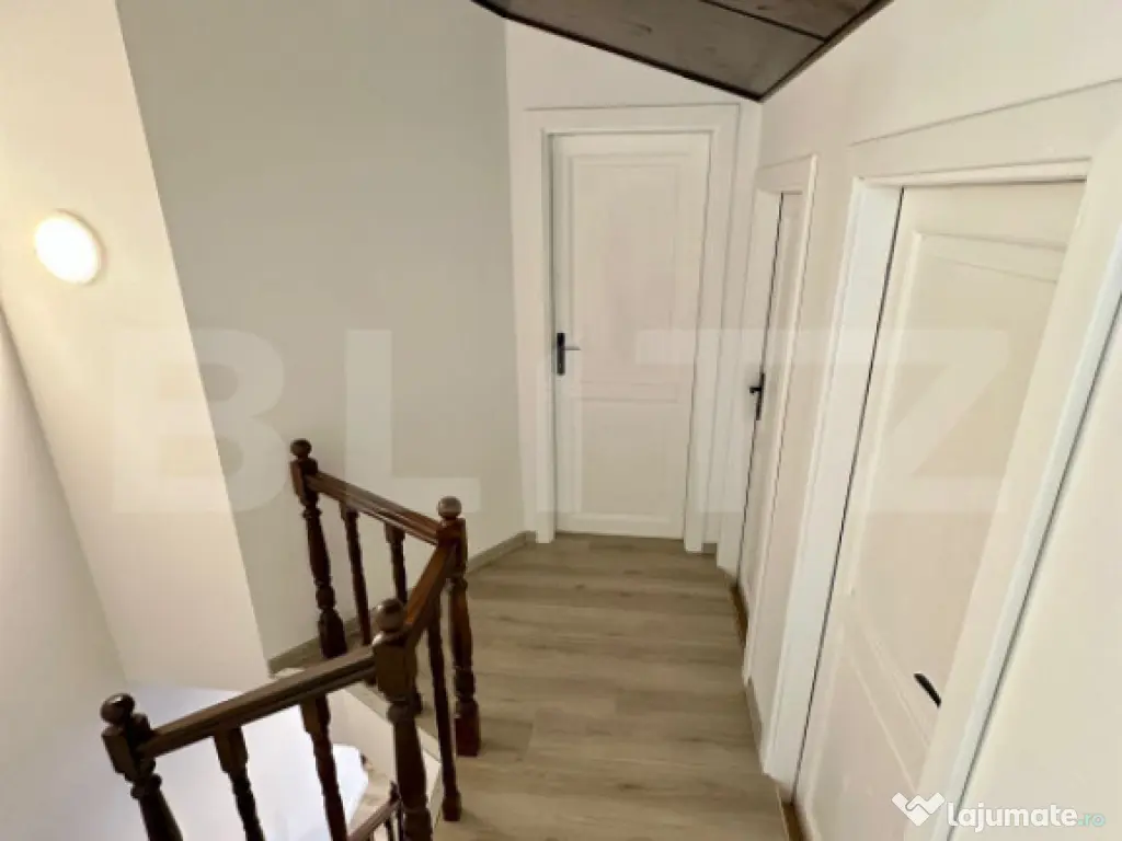 Apartament cu 4 camere, 79 mp utili, zona Closca