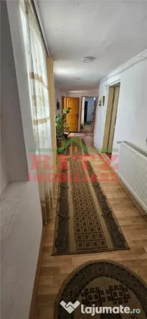 NOU! Casa P 1E, garaj, gradina!