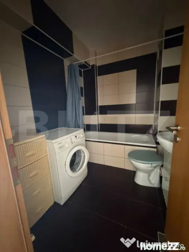 Apartament 2 camere, 44 mp, priveliste frumoasa, zona Edgar