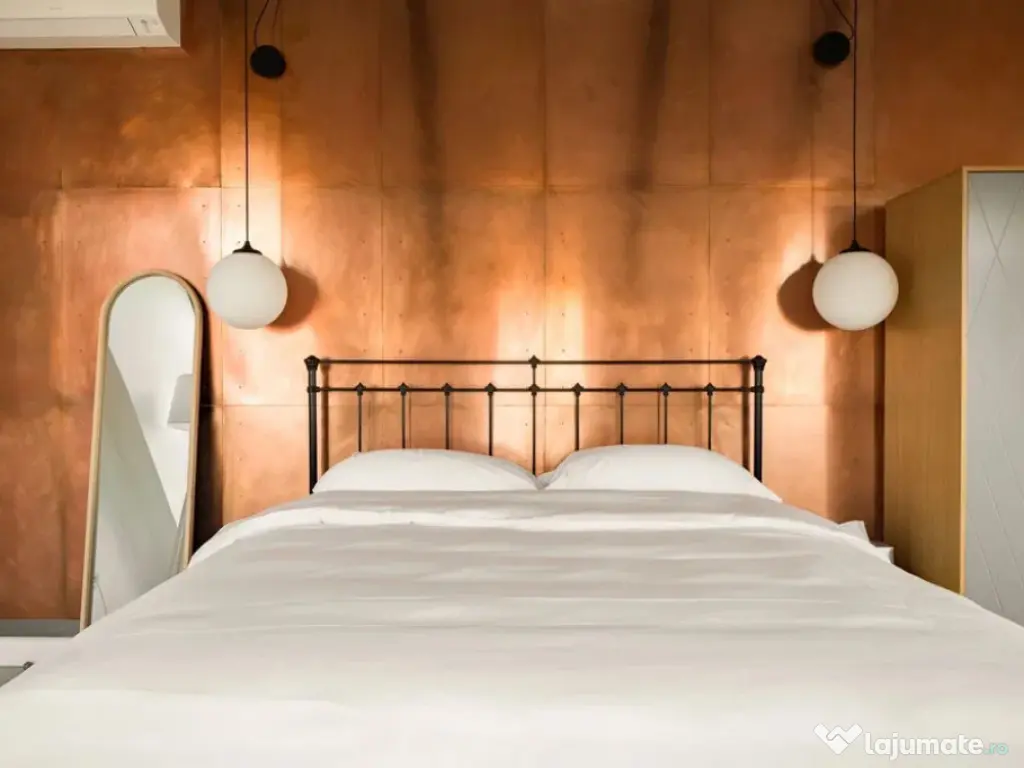 Penthouse 3 camere Cladirea Stela, Nicolae Balcescu 80A.