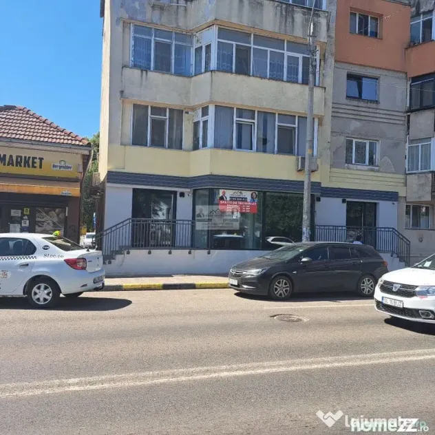 Spatiu de inchiriat Tecuci/Ghe Petrascu/Vis a vis de nota...