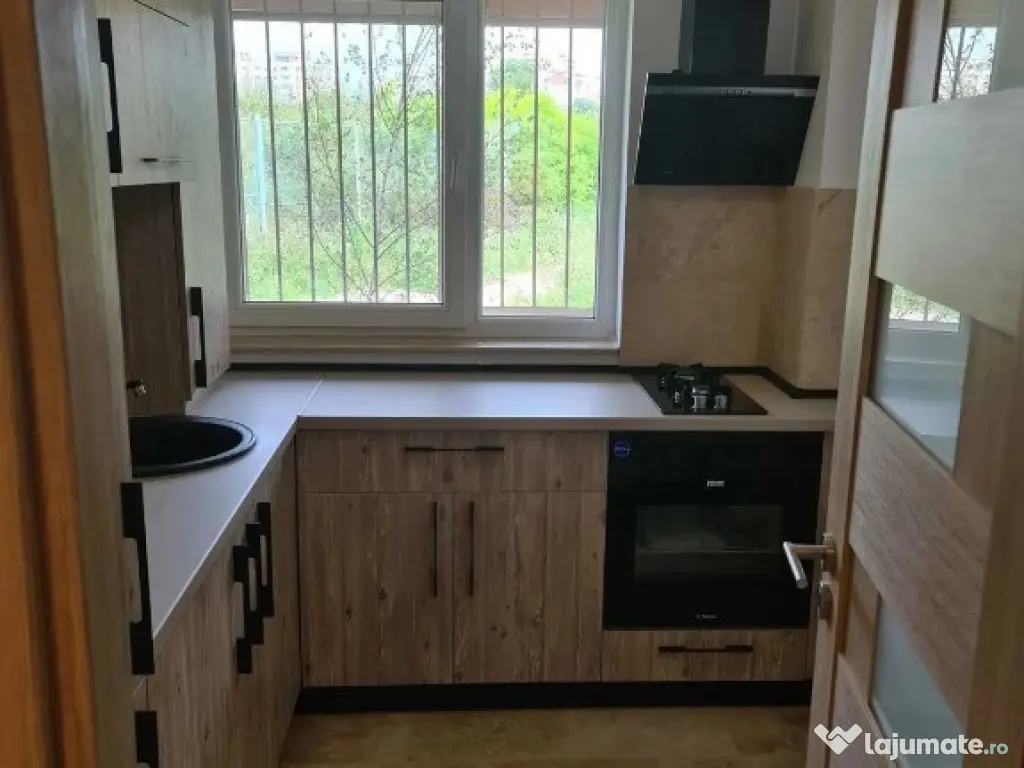 1 camera in zona Steaua