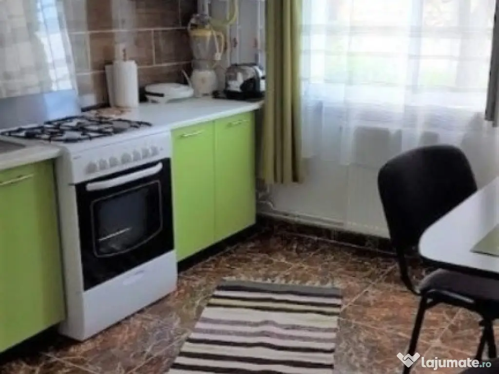 1 camera in zona Bucovina