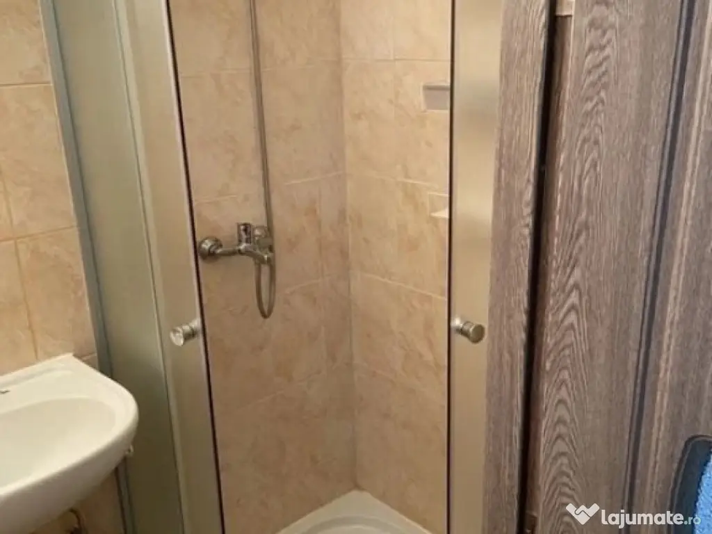 1 camera in zona Complexului Studentesc