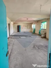 Spațiu de birouri/apartamente de 756m.p. de vânzare 