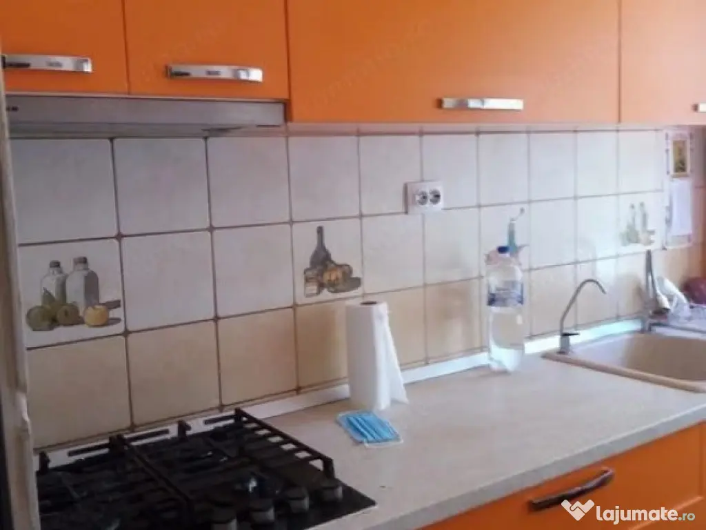 2 camere in zona Spitalului Judetean