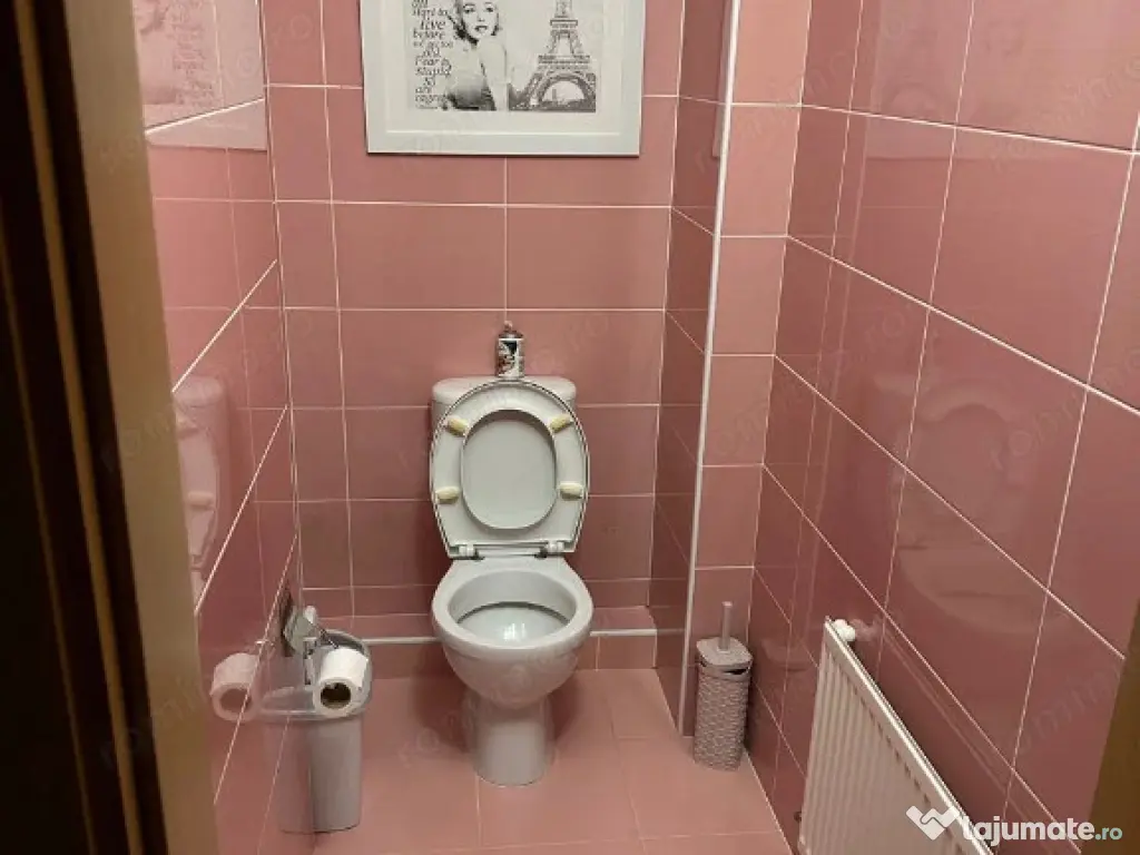 2 camere in zona Complexului Studentesc