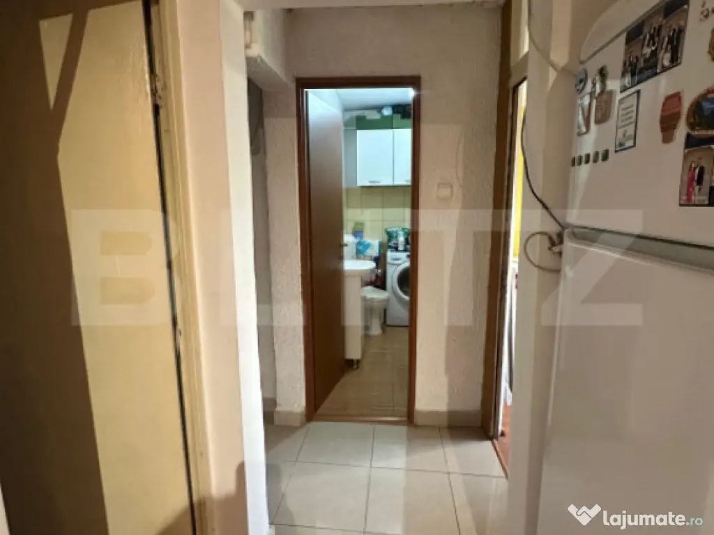 Apartament 3 camere, zona Centrul Multifunctional