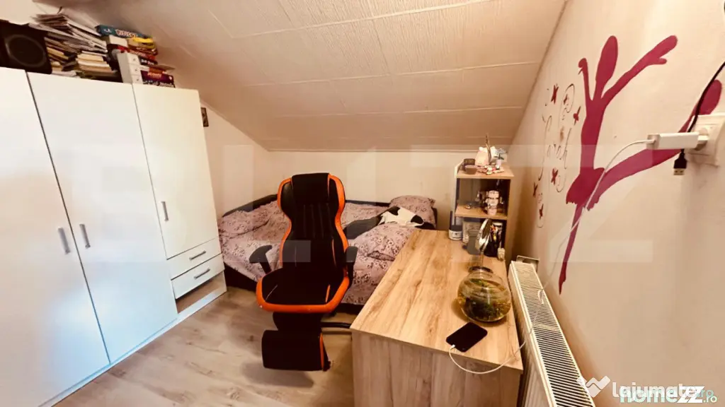 Casa mare 8 camere si 700 mp teren in Miroslava langa Family - Iasi (Iasi)