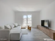 Vile moderne, Peris, rate la dezvoltator