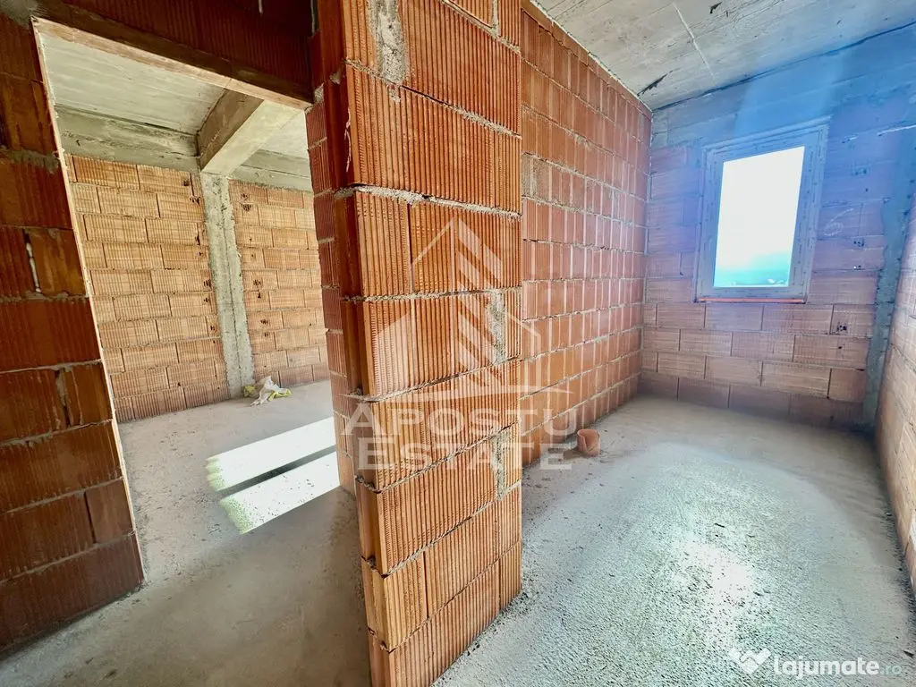 Casa individuala cu 4 camere, bucatarie inchisa, zona Planetelor - Giroc (Timis)