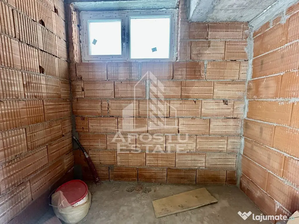 Casa individuala cu 4 camere, bucatarie inchisa, zona Planetelor - Giroc (Timis)
