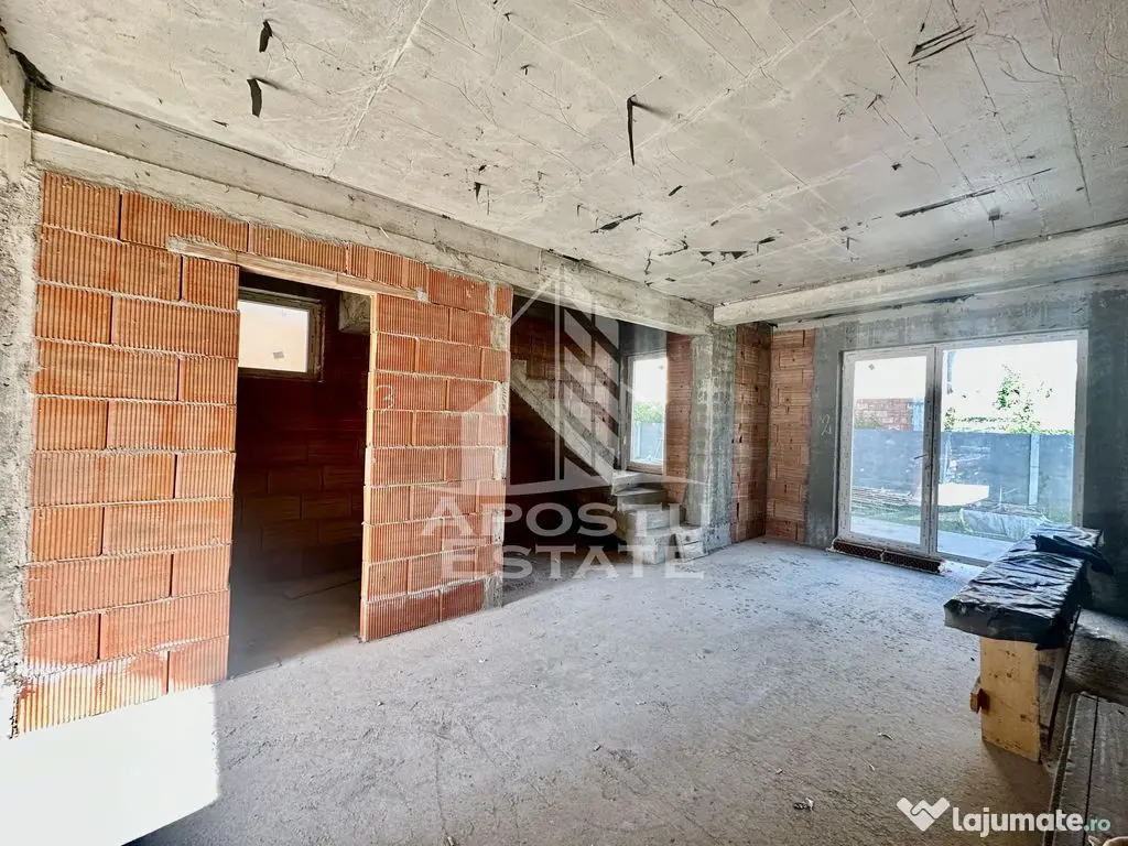 Casa individuala cu 4 camere, bucatarie inchisa, zona Planetelor - Giroc (Timis)