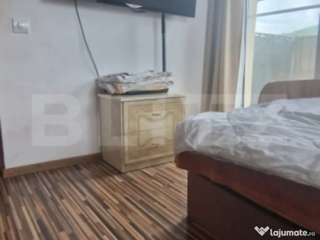 Apartament 4 camere decomandate, 66 mp utili, 2 balcoane spa