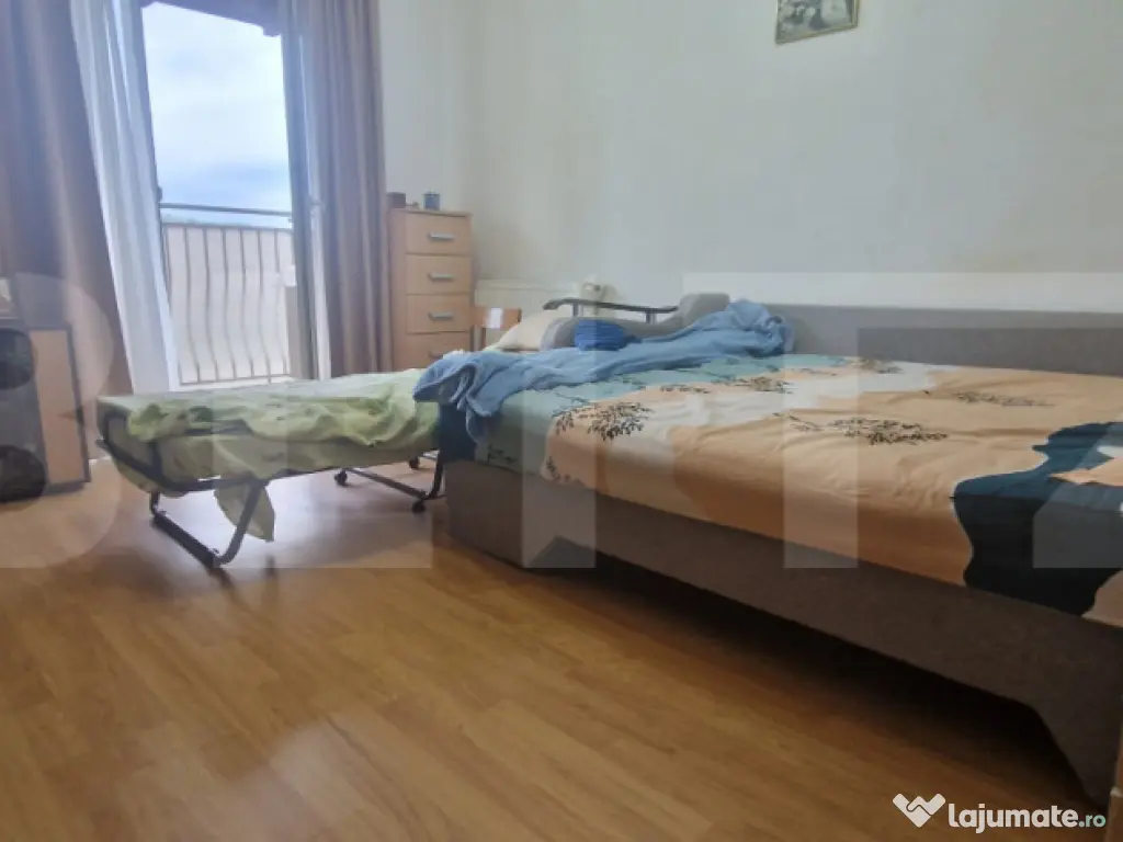 Apartament 4 camere decomandate, 66 mp utili, 2 balcoane spa