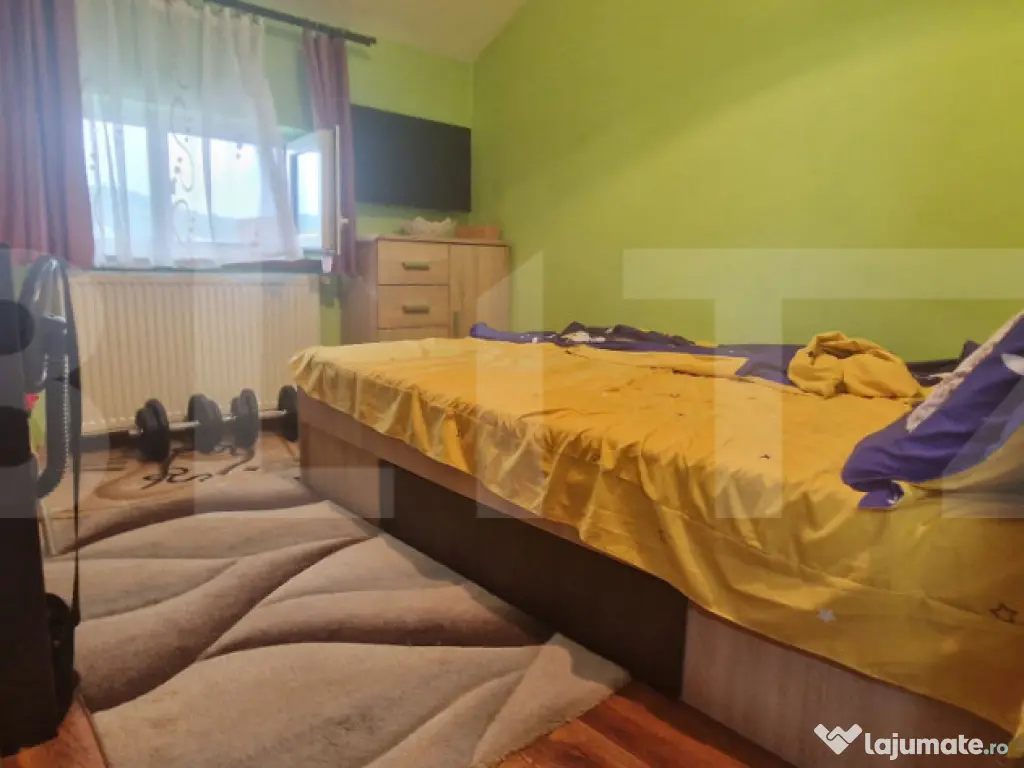 Apartament 4 camere decomandate, 66 mp utili, 2 balcoane spa