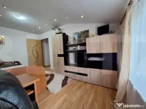 Apartament de vanzare, cu 2 camere decomandat, mobilat, zona